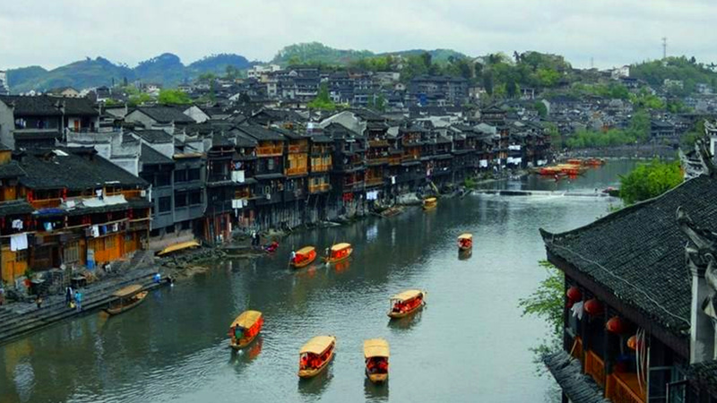 凤凰古城
