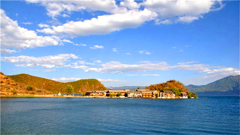 泸沽湖