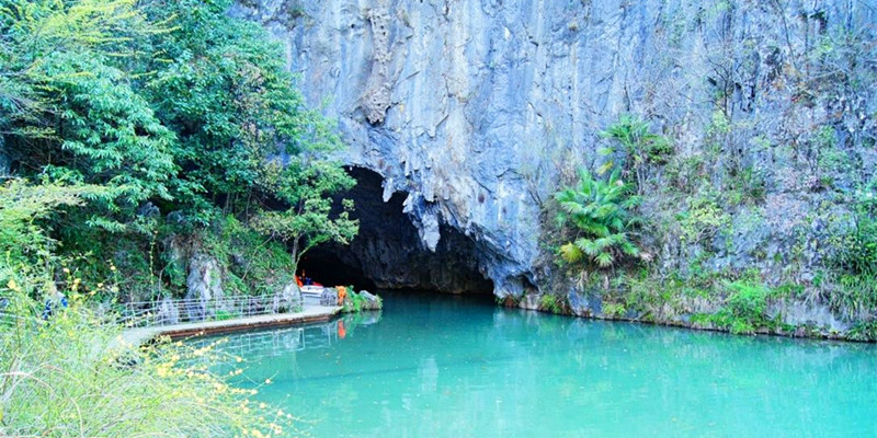 灵岩风景区